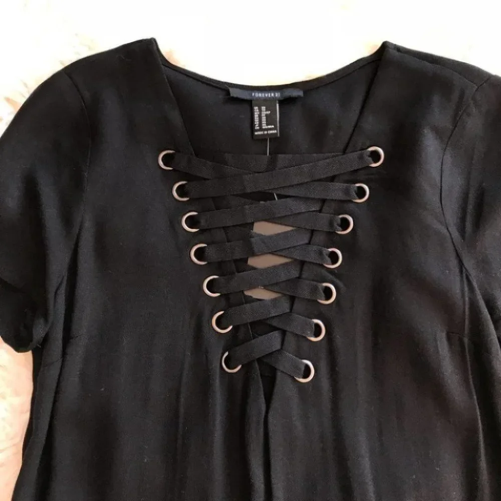 Forever 21 Strappy Crisscross-Front - Picture 3 of 3